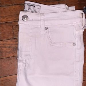 Free People White Jeans NWT